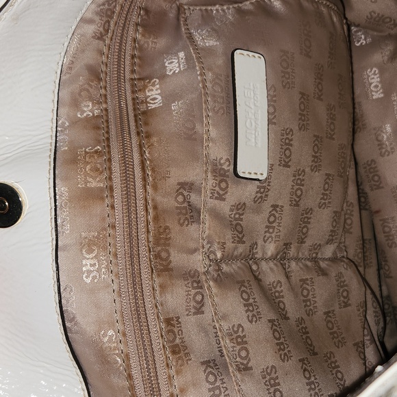 Michael Kors Patent Leather White and Gold Shoulder Tote - Picture 16 of 16